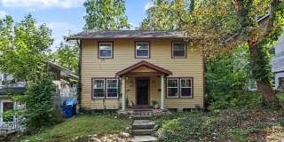 915 Walwood Place Gallery 1