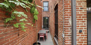 210 8TH Street SE Gallery 34
