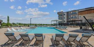 BroadVue Apartments Gallery 5