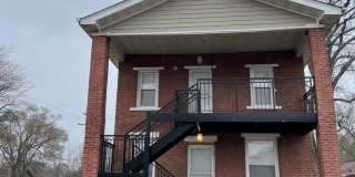 Updated 2 Bedroom Apartment Gallery 1