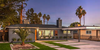 Vibrant, fully-furnished home near downtown with modern updates, pool & spa with flexible stay options! Gallery 10