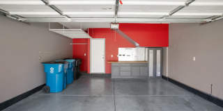 4 Bedroom, 3 Den West Side Home Gallery 36