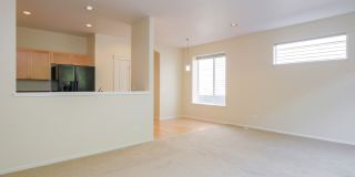 Fabulous 3 BD* 2.5 BA In Popular Arbor Reserve Townhome Community! **Minutes From Tanasbourne Shopping Center** Spectacular Location!* Gallery 8