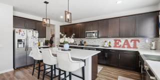 Gorgeous 2 Story Home in the Gated Oak Point Community in North Hills! Gallery 8