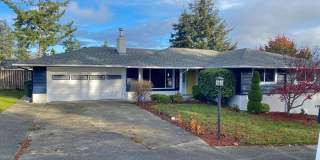 Beautifully Updated 3-Bedroom Home with Large Fenced Yard Beautifully Updated 3-Bedroom Home with Large Fenced Yard Gallery 1