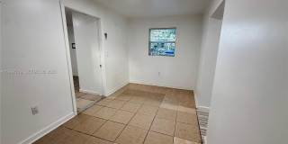 2318 Washington St Gallery 26
