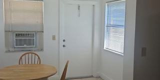 2438 Thomas Street Gallery 4