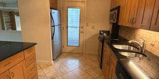 2 Bedroom/ 2 Bath condo on West End, 1 assigned covered parking spot, Small Storage Space included, Secured Entry Gallery 6