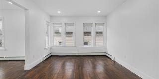 30 Cypress Street Gallery 17