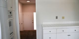 522 East Collins Gallery 25