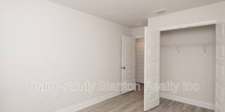 8706 Meadow Flower Lane Gallery 16