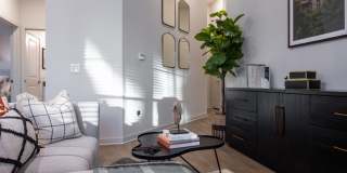 Elan Denton Gallery 73