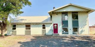 Unique 5-Bedroom Home Near AWS with Flexible Living Space Gallery 1