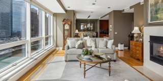 445 E N Water Street Gallery 7