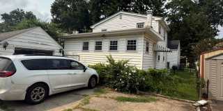 Spacious 5 bedroom 3 bathroom home Gallery 3