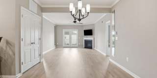 24636 WOOLLY MAMMOTH Terrace Gallery 6