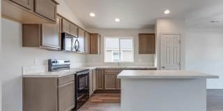 Great Nampa Home with Bonus Room! Gallery 5