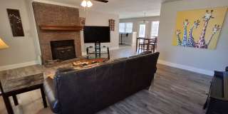 7520 Amanda Circle - 4 Gallery 1