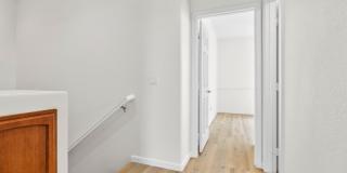 308 Island Way Gallery 21