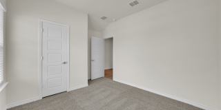 2044 Hearn Drive Gallery 22