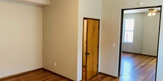 3218 A Cherokee Street Gallery 6