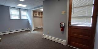 523 W BROAD Street Gallery 15