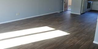 Freshly remodeled Townhouse Style Apartment with Private Yard Freshly remodeled Townhouse Style Apartment with Private Yard Gallery 14