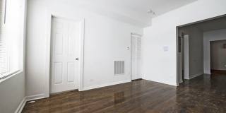 7254 S University Ave Gallery 28