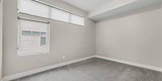 2 Bed, 1 Bath Townhouse with Roof Top Deck Gallery 11