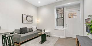 2151-2153 W Division St Gallery 21