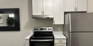 5525 East Thomas Road Gallery 8