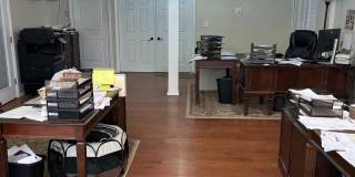 325 E MARKET Street Gallery 14
