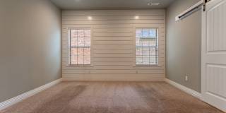 3 Bedroom, 2.5 Bathroom Home for Rent in Fayetteville AR Gallery 16