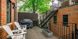1633 N Wolcott Avenue Gallery 22