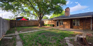 FOR LEASE - Spacious  3/2/2 IN RAINTREE Gallery 23