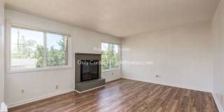 Comfortable Living with a Fenced Outdoor Area! 1/2 OFF 1st Months Rent! Comfortable Living with a Fenced Outdoor Area! 1/2 OFF 1st Months Rent! Gallery 4