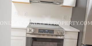 The Ivy on 5th Gallery 62