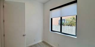 Five Bedroom/Four Bathroom Luxury House in Koreatown Gallery 11