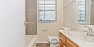 Landmark Apartments Gallery 15