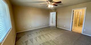 Pool Home in Victoria Meadows Gallery 20