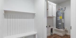 8001 SAWDUST Gallery 12