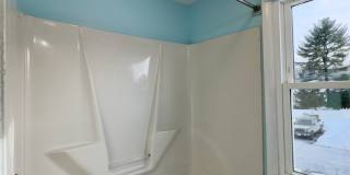 Charming 3Bed/1.5Bath Townhouse in Carney Gallery 15