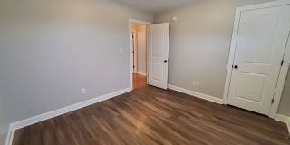 8898 Rasco Hills Cv Gallery 21