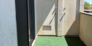 East Lancaster Condo Gallery 3