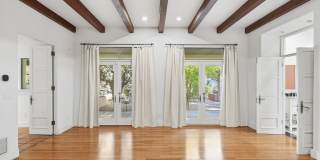Elegant 3-Bedroom Home in Historic Tucson Gallery 11