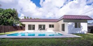 1070 SW 18th St. Gallery 1