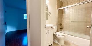 Renovated 2 Bed/1.5 Bath Townhouse in Park Pacifica with GARAGE! Renovated 2 Bed/1.5 Bath Townhouse in Park Pacifica with GARAGE! Gallery 23