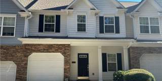 1992 Hoods Fort Circle NW Gallery 1