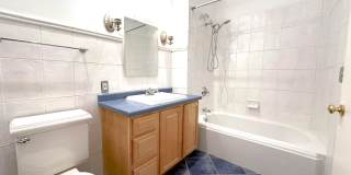 1 bedroom Condo in Cawker Building Gallery 11