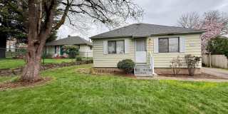 1609 E Reserve St Gallery 1